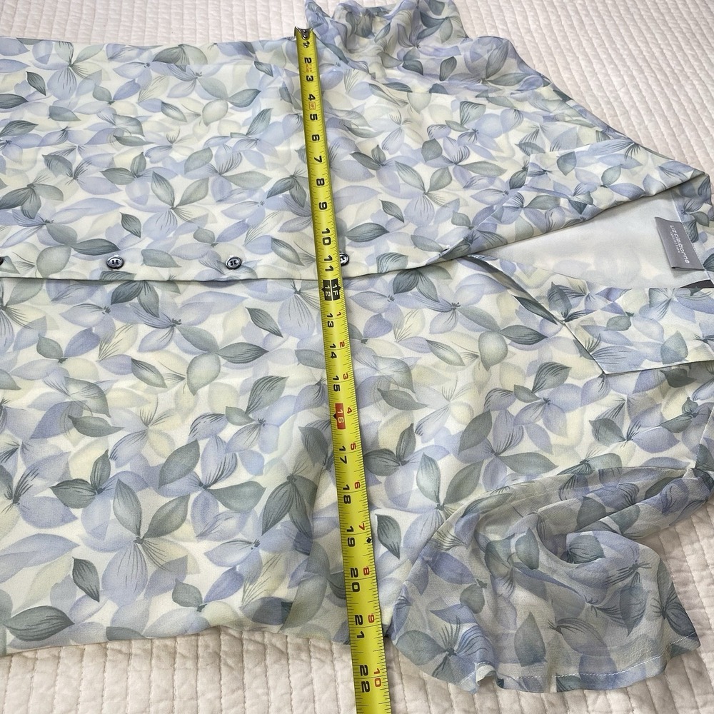 Liz Claiborne Women's Silk Floral Resort Short Sleeve Shirt Size 14 Button Front - Picture 13 of 15
